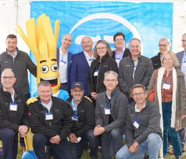 Photo de groupe de l'équipe Lactalis Canada